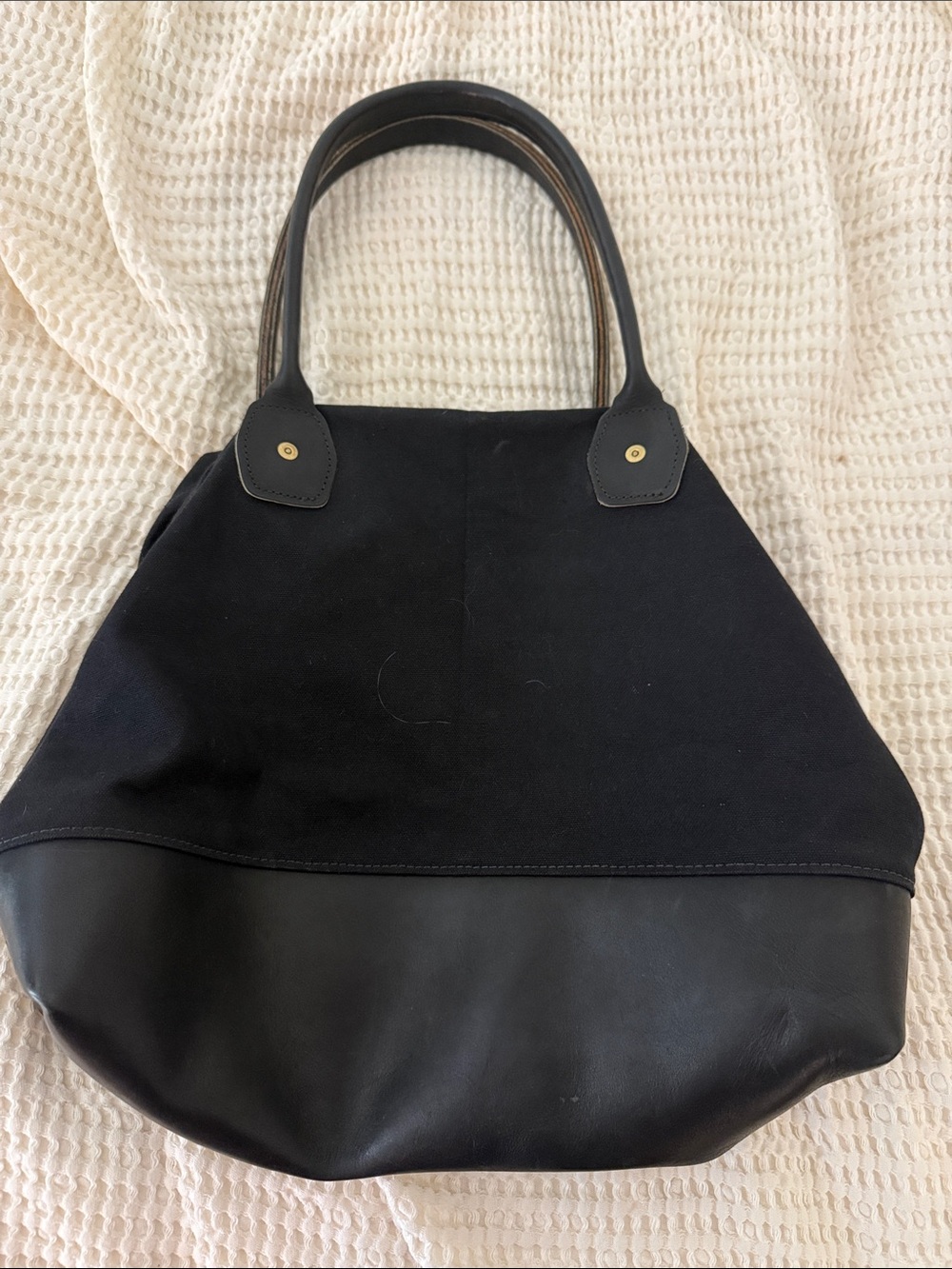 Wood & Faulk black canvas leather tote plaid lntetior NWOT